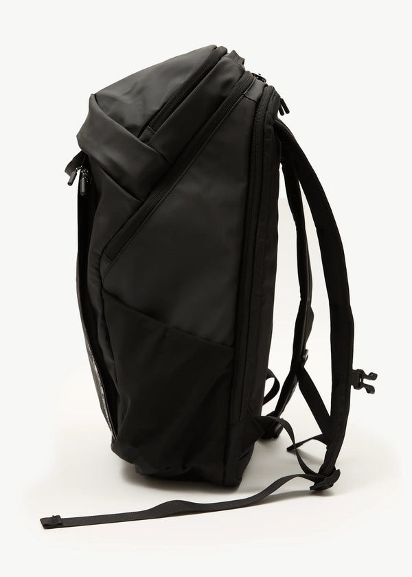 WEEKENDER BACKPACK