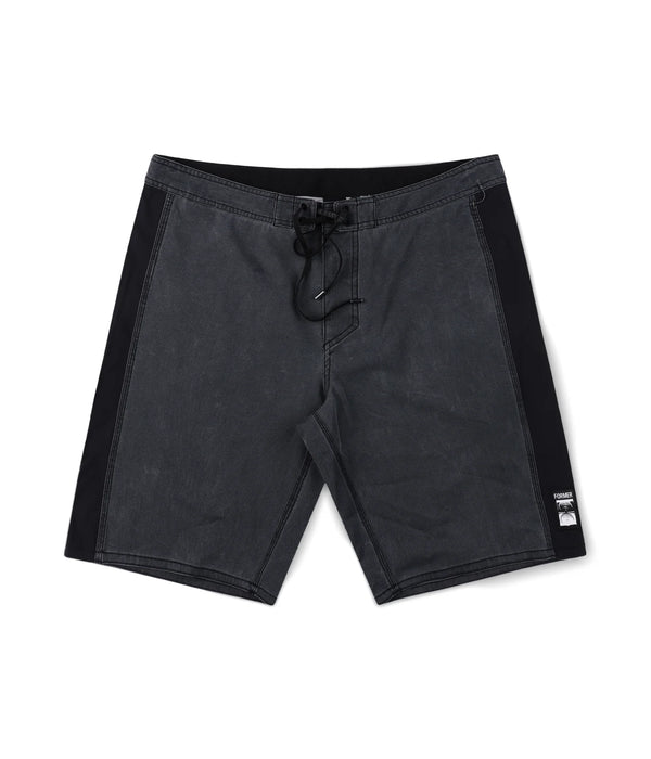 TEAM 19 TRUNK 27