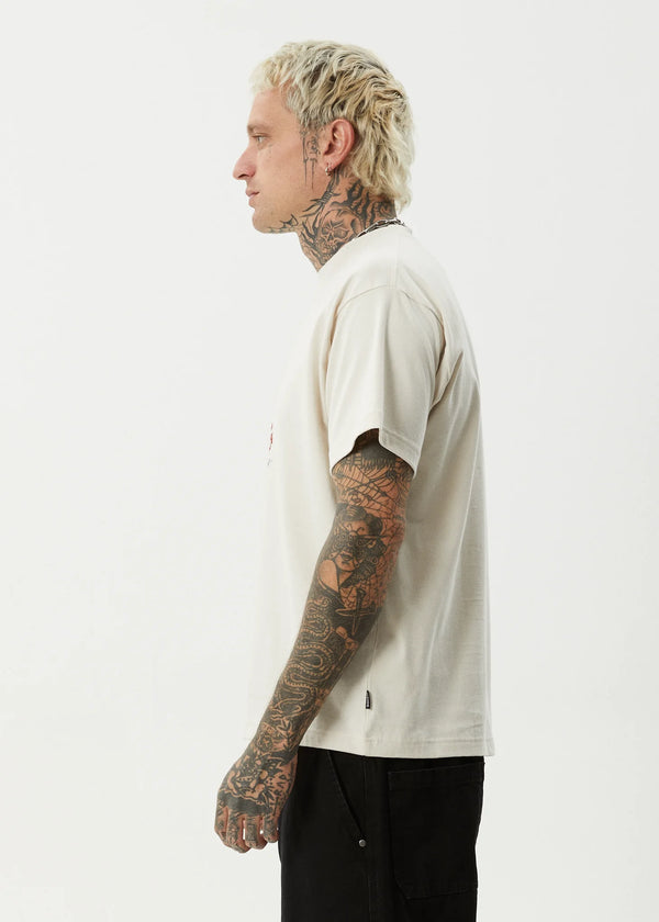 TRAYBACK BOX TEE