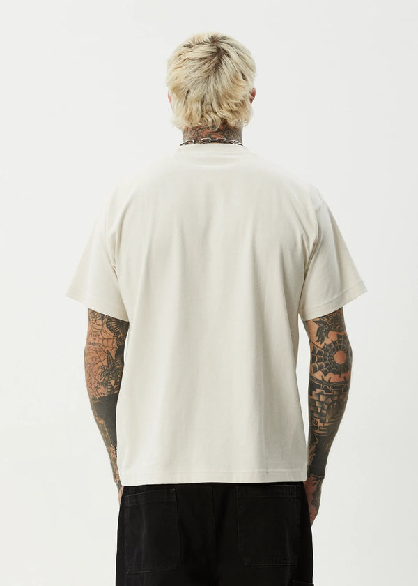 TRAYBACK BOX TEE