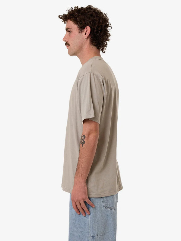 MINIMAL THRILLS MERCH TEE 25