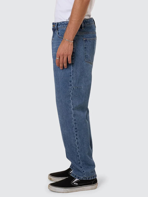 SLACKER DENIM JEAN STONED BLUE