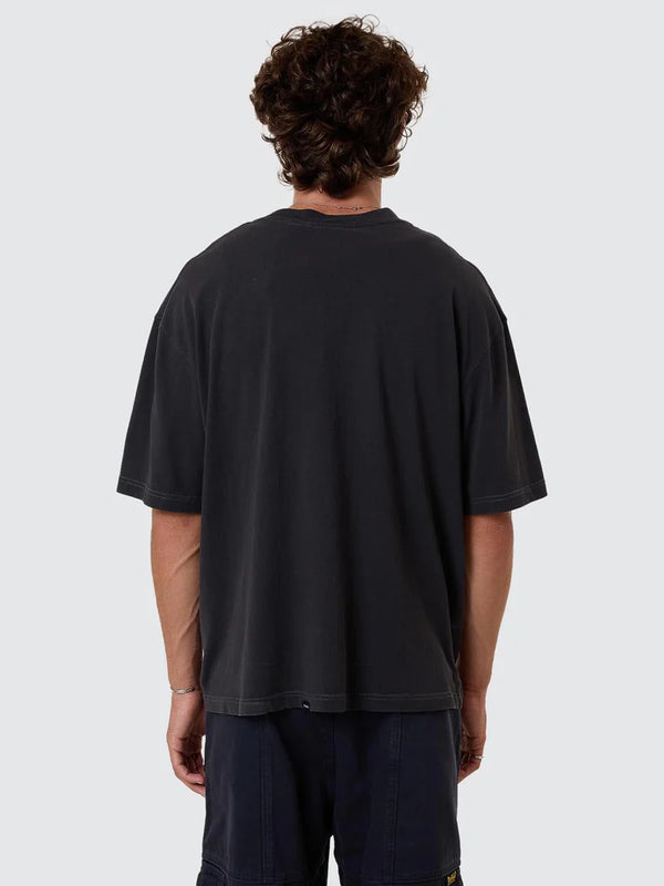 CONSTANT CHAOS BOX FIT OVERSIZE SHORT TEE
