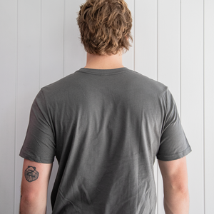 GLASS AVE THREE PEAT TEE