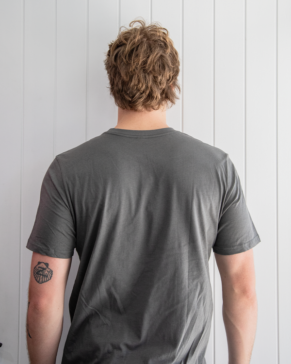 GLASS AVE THREE PEAT TEE