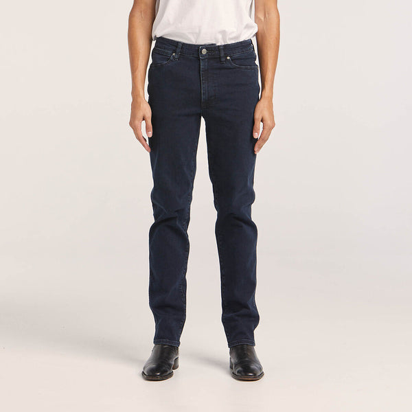 SLIM/STRAIGHT JEAN