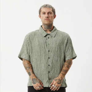BASE SHORT SLEEVE SHIRT