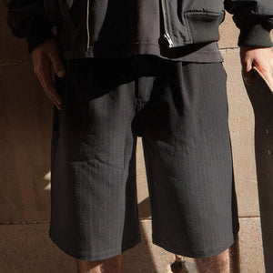 BUSINESS BAGGY PLEATED SHORT