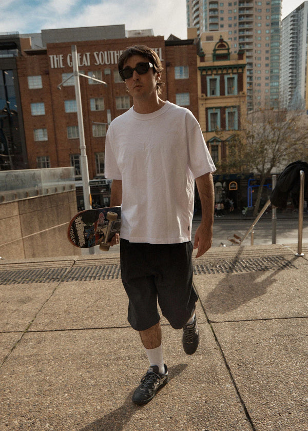 BUSINESS BAGGY PLEATED SHORT