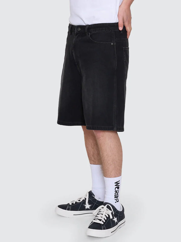 ON LEAVE CARPENTER JEAN SHORT