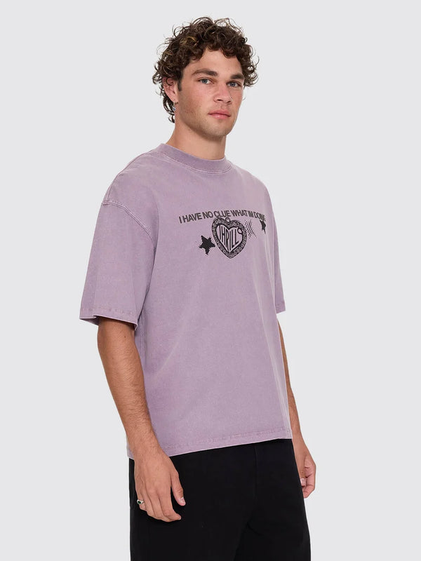 NO CLUE BOX CROP TEE