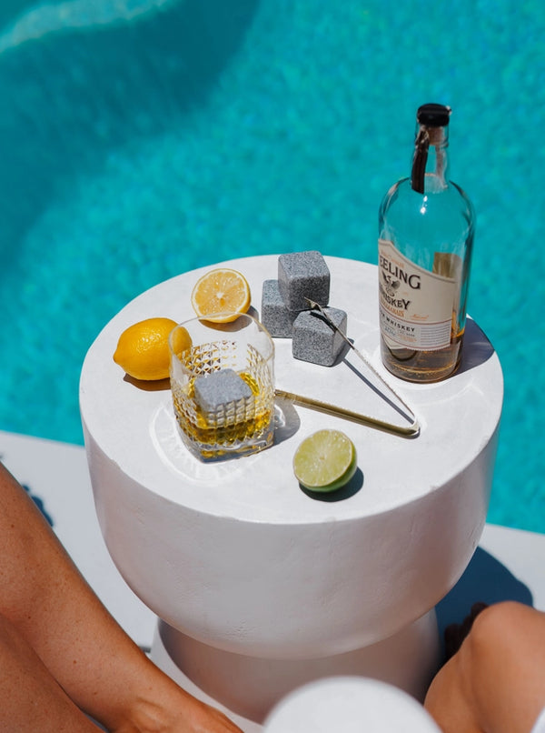 WHISKEY STONE SET WITH TONGS