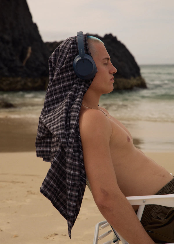 DARKNESS SHORT SLEEVE SHIRT