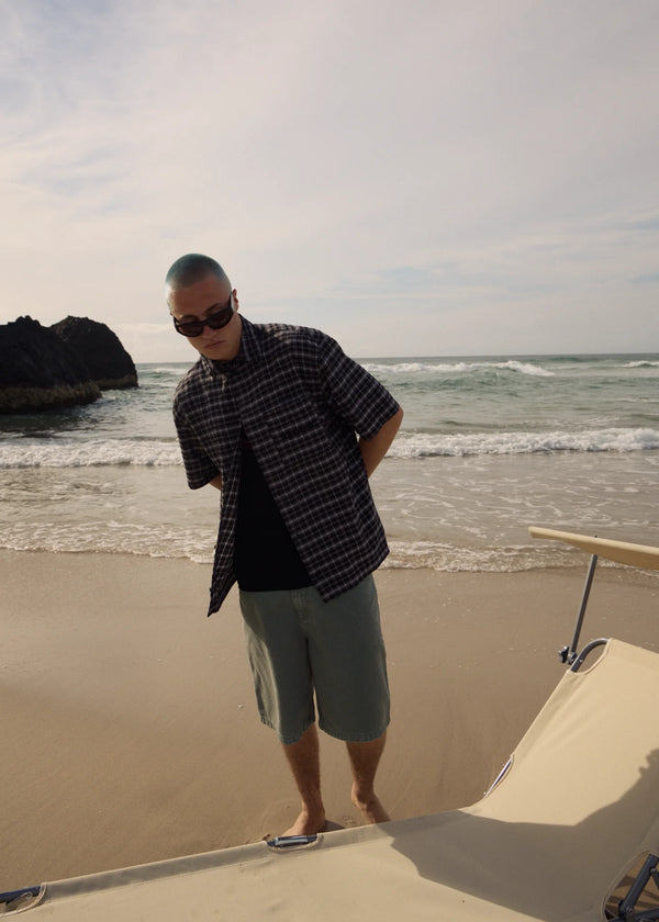 DARKNESS SHORT SLEEVE SHIRT