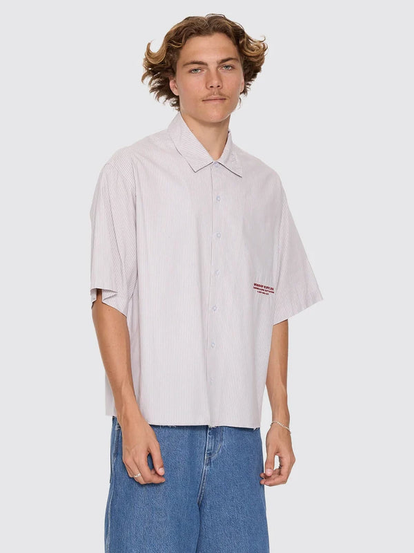 DATA POINT BOX CROP SHORT SLEEVE SHIRT