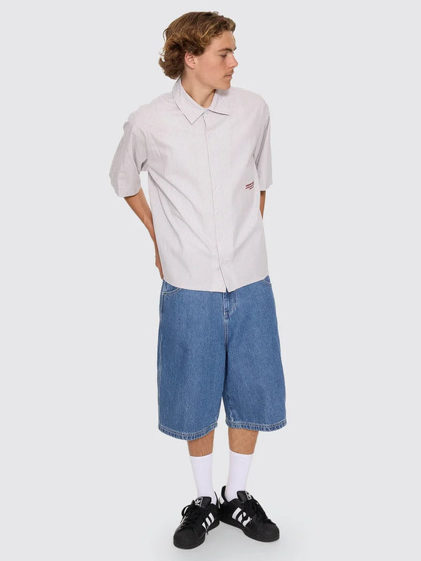 DATA POINT BOX CROP SHORT SLEEVE SHIRT