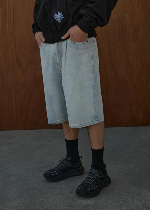 FAST FORWARD DENIM ULTRA BAGGY PLEATED SHORT