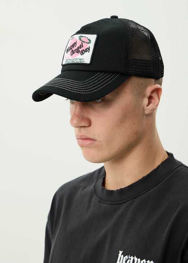 GENUINE SENTIMENT TRUCKER CAP
