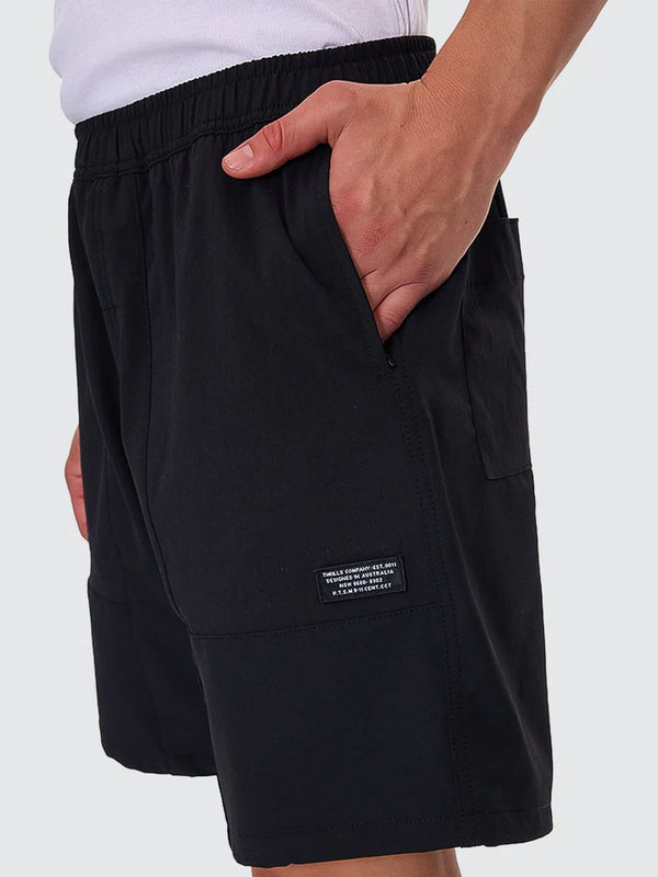 HIDDEN STRETCH SHORT