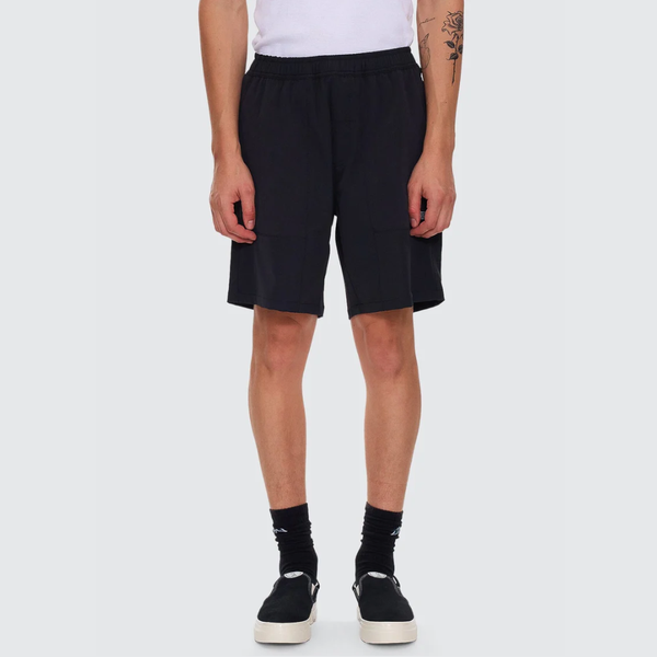 HIDDEN STRETCH SHORT