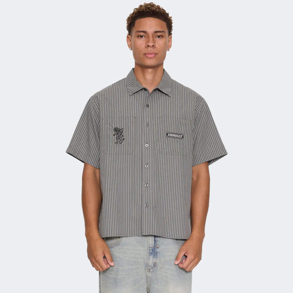 BUILT TO LAST CROPPED SHORT SLEEVE WORK SHIRT