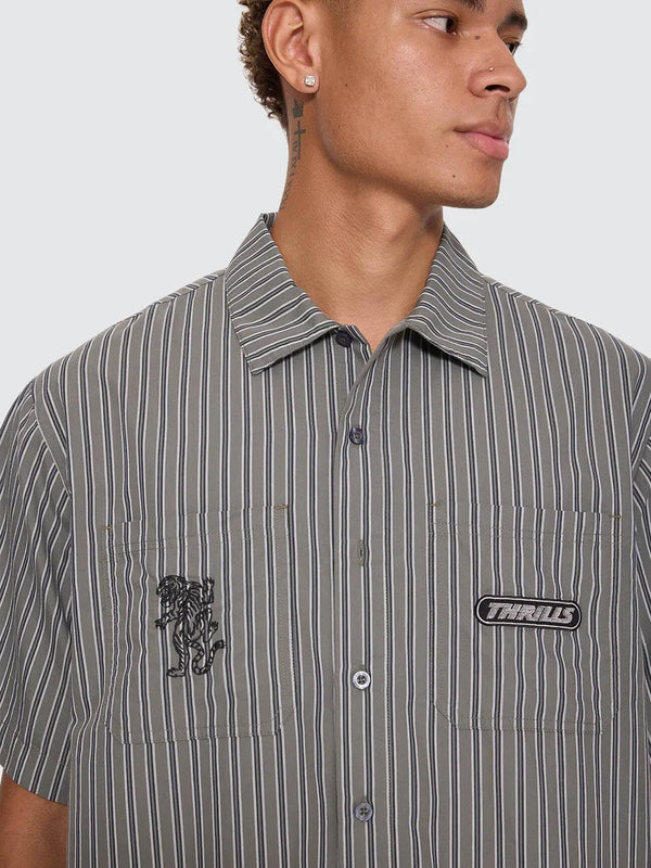 BUILT TO LAST CROPPED SHORT SLEEVE WORK SHIRT