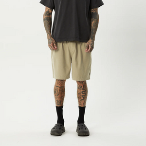 NINETY EIGHTS OVERSIZED SHORT