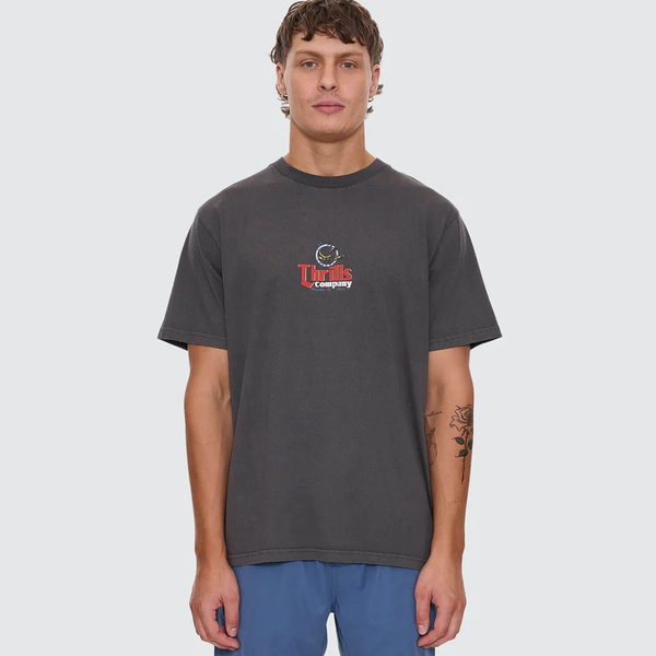 BANQUET MERCH FIT TEE