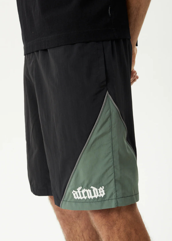 SPORTING PANELLED SHORT