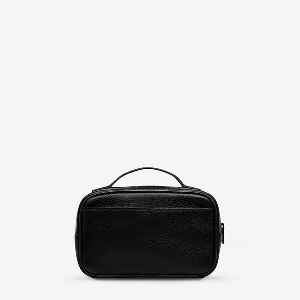 SAIL ON TOILETRY BAG