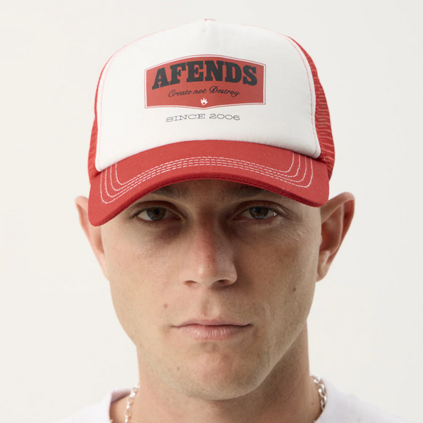 TROPHY TRUCKER CAP