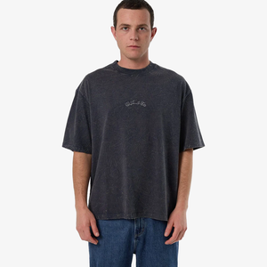 VANISHED BOX FIT OS SHORT TEE