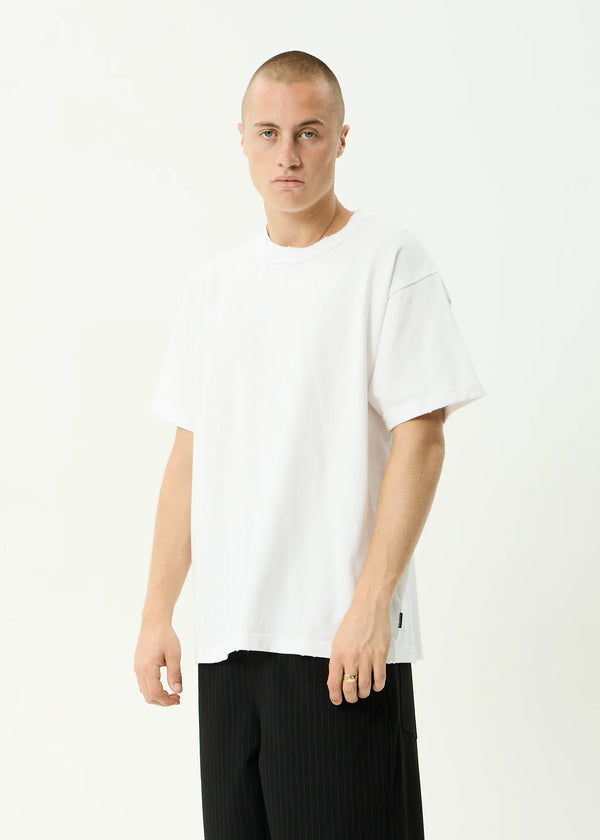 VINTAGE GENESIS HEAVYWEIGHT DISTRESSED BOXY TEE