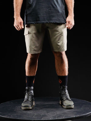 SLAB HYBRID SHORT